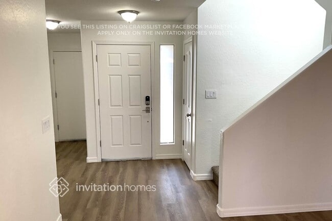 1220 E Christopher St in San Tan Valley, AZ - Foto de edificio - Building Photo