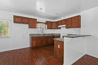 3115 Santa Ana St in South Gate, CA - Building Photo - Interior Photo