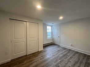 307 Main St in Oley, PA - Building Photo - Interior Photo