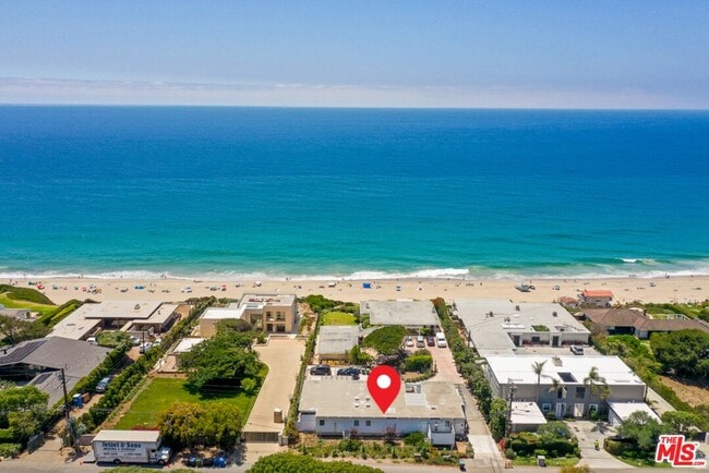 7273 Birdview Ave in Malibu, CA - Building Photo - Building Photo