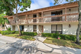 409 Brackenwood Ln S in Palm Beach Gardens, FL - Building Photo - Building Photo