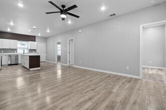 3512 Hamilton Ave in Dallas, TX - Building Photo - Building Photo