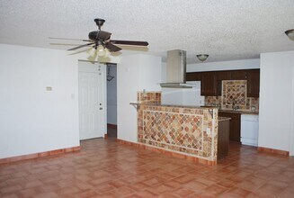 1204 Celeste St in Crowley, TX - Building Photo - Building Photo