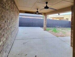 906 11th St in Wolfforth, TX - Building Photo - Building Photo