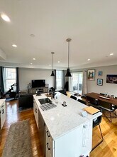 5082 Washington St in Boston, MA - Building Photo - Building Photo