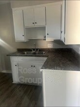 301 301st St in Toledo, OH - Foto de edificio - Building Photo