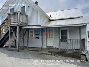 15 Light St in Lebanon, NH - Building Photo - Building Photo