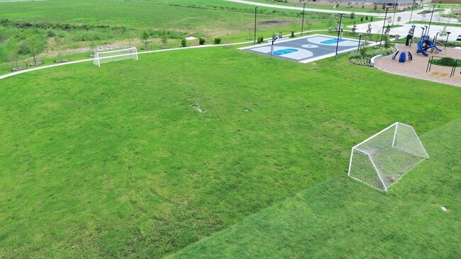 property at 2005 Corsica Crk Ln