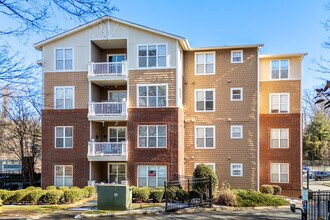 Preston Flats in Charlotte, NC - Foto de edificio - Building Photo