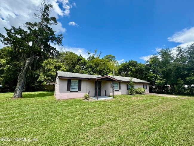 property at 2155 Belvedere St