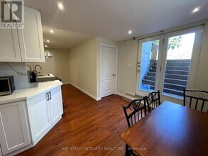 320 Drewry Ave in Toronto, ON - Building Photo - Building Photo