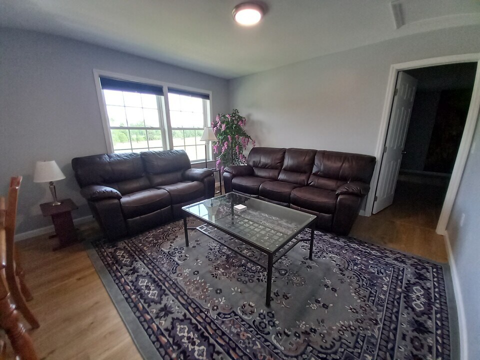 83 Mott Rd in Gansevoort, NY - Building Photo