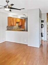 2414 Longview St in Austin, TX - Building Photo - Building Photo