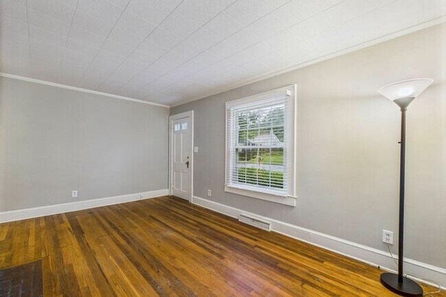 1115 W Northwood St in Greensboro, NC - Building Photo - Building Photo