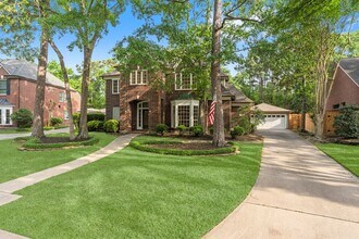 106 N Floral Leaf Cir in Spring, TX - Building Photo - Building Photo