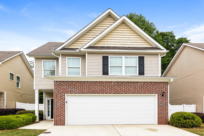 property at 526 Hill Crest Cir