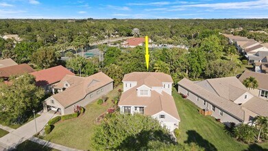 3033 SE Brierwood Pl in Stuart, FL - Building Photo - Building Photo