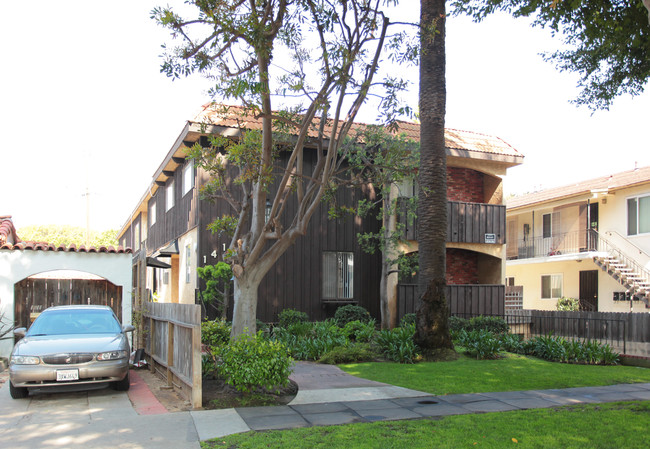 1417 Pearl St in Santa Monica, CA - Foto de edificio - Building Photo