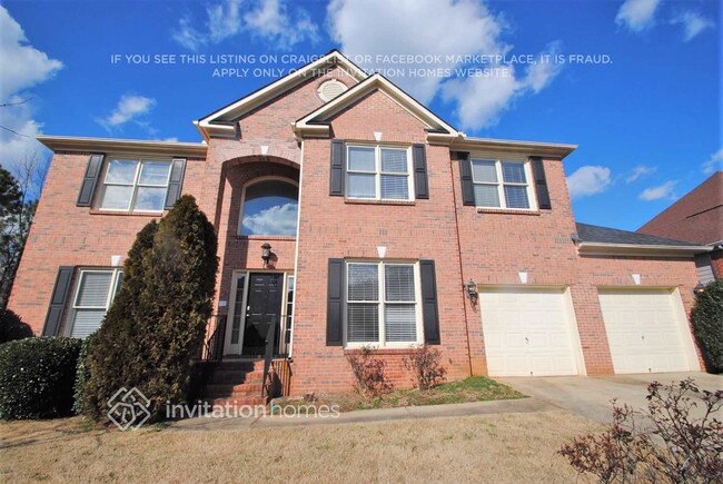 property at 217 Ennisbrook Dr SE