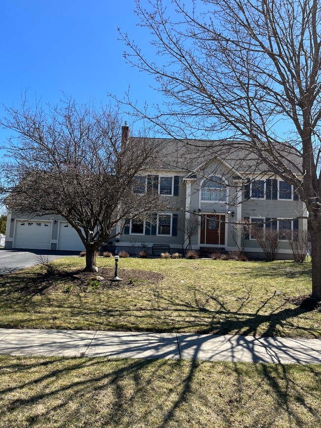 9 Adirondack St in South Burlington, VT - Building Photo - Building Photo