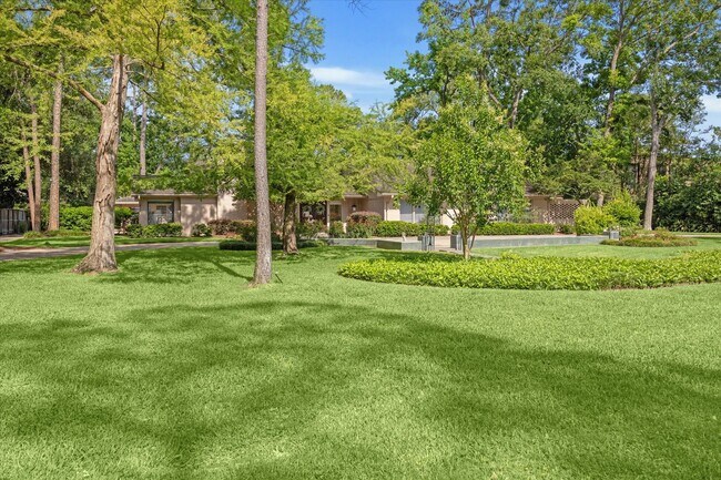 614 Saddlewood Ln in Houston, TX - Building Photo - Building Photo