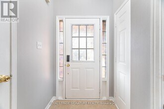 3990 Skyview St in Mississauga, ON - Building Photo - Building Photo
