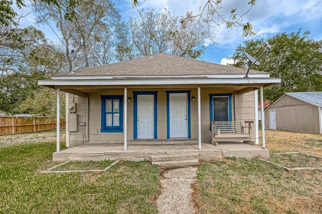 property at 406 Woodward St