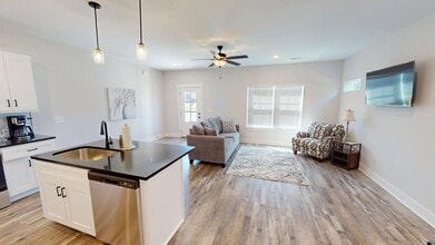 Rutherford Corner Townhomes in Murfreesboro, TN - Foto de edificio - Building Photo