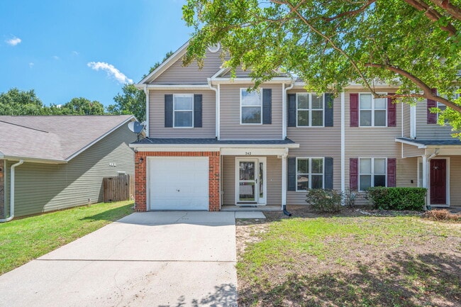 property at 242 Wainwright Dr