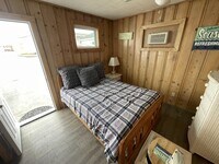 69 E Grand Ave photo'