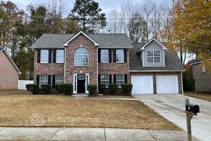 126 Bellington Dr in Mcdonough, GA - Building Photo