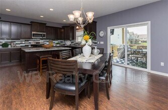 172 Bridgewood Dr in West Des Moines, IA - Building Photo - Building Photo