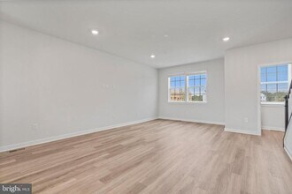 16628 Green Glade Dr in Brandywine, MD - Building Photo - Building Photo