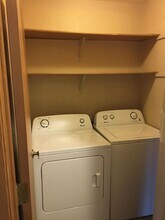 1820 E Capitol Ave-Unit -1820-221 in Bismarck, ND - Building Photo - Building Photo