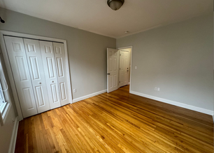 12 Cheever Ct, Unit 1 in Boston, MA - Building Photo - Building Photo