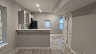 1205 E Armour Blvd in Kansas City, MO - Building Photo