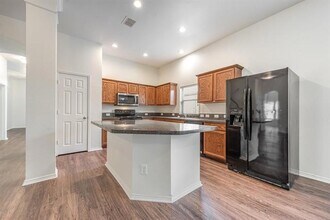 508 Maplewood Dr in Rockwall, TX - Building Photo - Building Photo