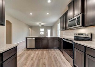 247 Elam Dr in Anna, TX - Building Photo - Building Photo