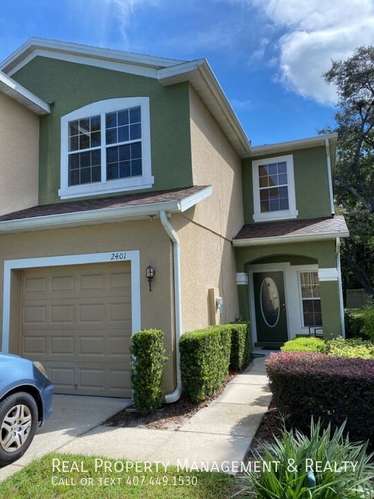 2401 Harleyford Pl in Casselberry, FL - Building Photo