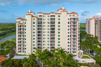 Milano at Deering Bay in Coral Gables, FL - Foto de edificio - Building Photo