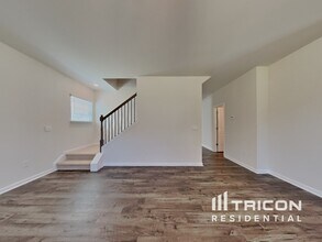 44 Red Cedar Wy in Fuquay Varina, NC - Building Photo - Building Photo