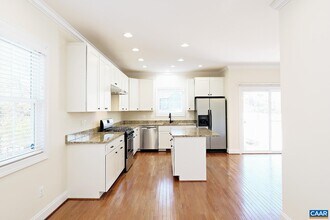 202 Lankford Ave in Charlottesville, VA - Building Photo - Building Photo