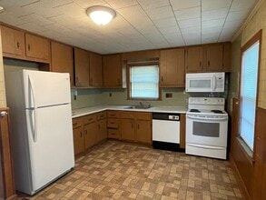 97 Baker St in Boston, MA - Building Photo - Building Photo