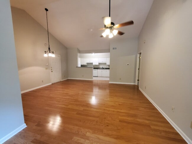 6820 Hwy 70 S-Unit -117 in Nashville, TN - Building Photo - Building Photo