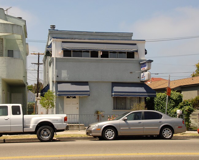 1706-1708 Abbot Kinney Blvd in Venice, CA - Building Photo - Building Photo