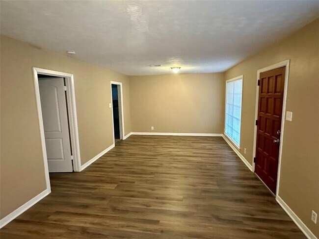 3216 Edmonton Dr in Pasadena, TX - Building Photo - Building Photo
