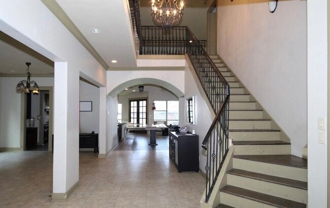5235 Willis Ave in Dallas, TX - Foto de edificio - Building Photo
