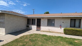 209 N Florence St, Unit 209 in Burbank, CA - Building Photo