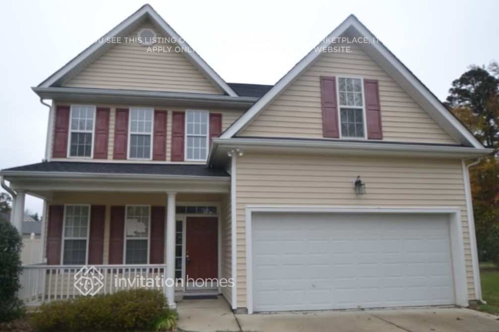 7807 Green Mill Dr in Raleigh, NC - Foto de edificio