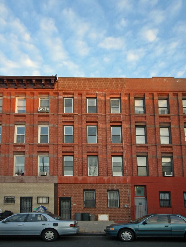 527 Gates Ave in Brooklyn, NY - Building Photo - Building Photo